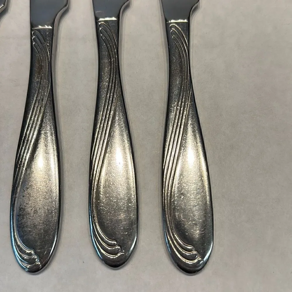 Oneida Stainless Dinner Knife Scroll Pattern Lot Set 8 Knives